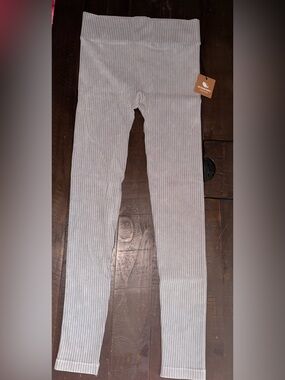 Women's ASTROREMIGES Ribbed Light Gray seamless Leggings